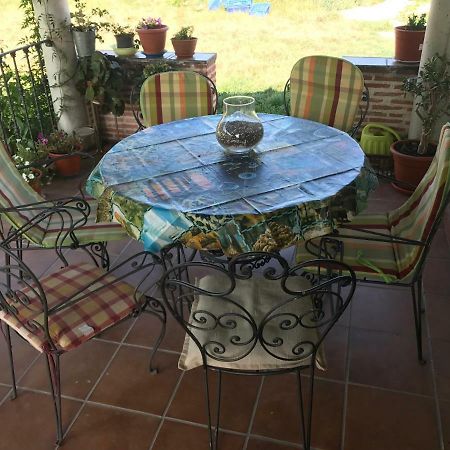 Casa De Pueblo Con Merendero Alquilable Opcionalmente Casarejos Luaran gambar