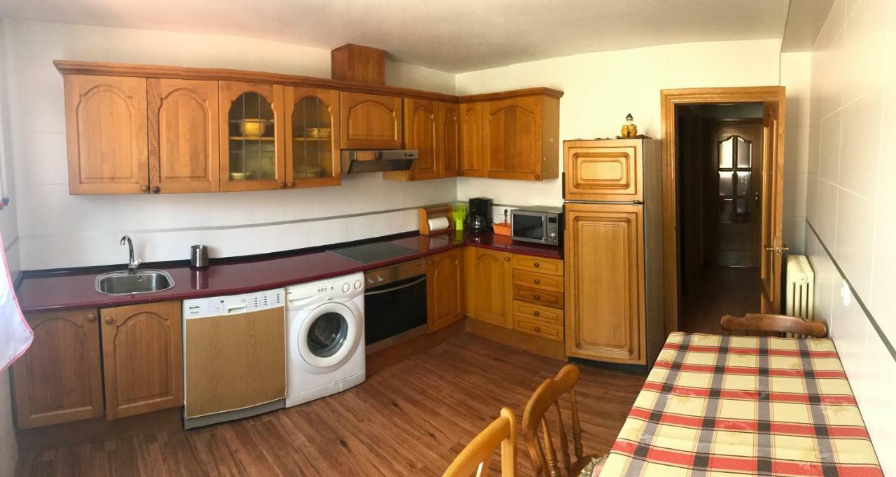 Casa De Pueblo Con Merendero Alquilable Opcionalmente Casarejos Luaran gambar