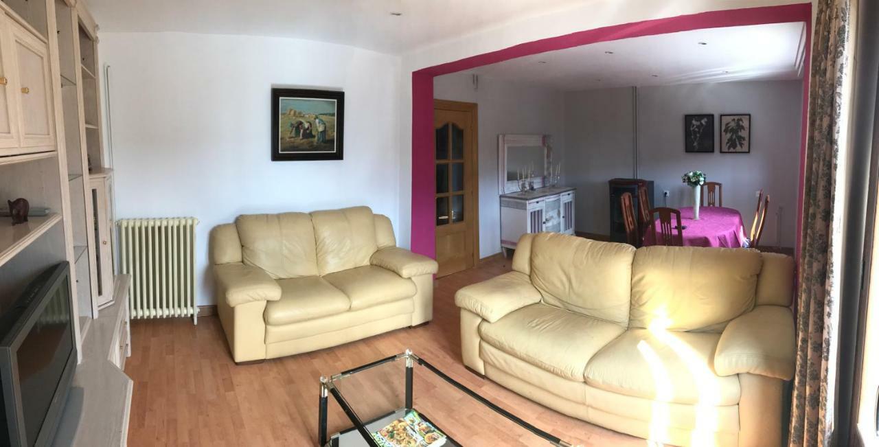 Casa De Pueblo Con Merendero Alquilable Opcionalmente Casarejos Luaran gambar