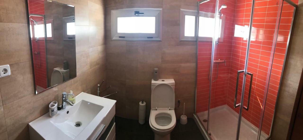 Casa De Pueblo Con Merendero Alquilable Opcionalmente Casarejos Luaran gambar