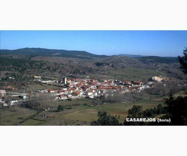 Casa De Pueblo Con Merendero Alquilable Opcionalmente Casarejos Luaran gambar